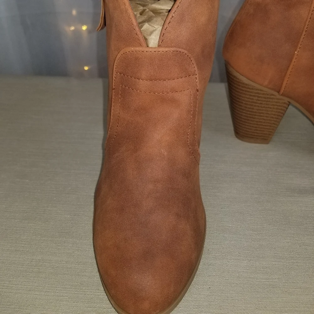 Qupid ankle boots.